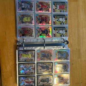 $400+ Soccer+Basketball cards